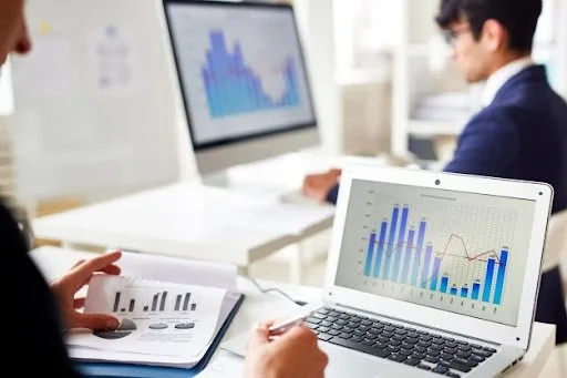 Marketing 2BAnalyst