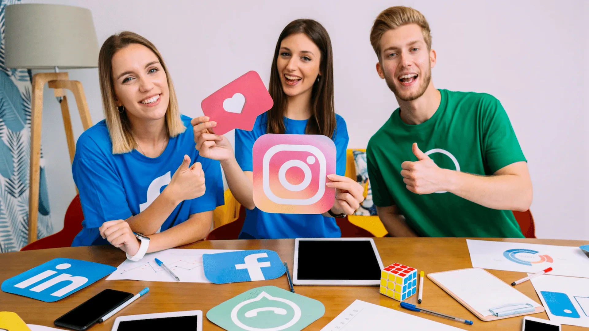 12+ Best Social Media Management Tools That Help Run An Agency